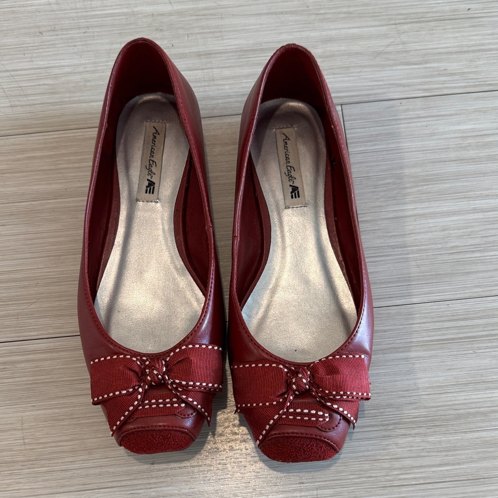 American Eagle Outfitters Red Flats with Bow Detail